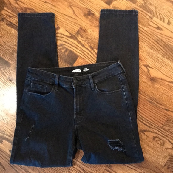 Old Navy Power Slim Straight Mid Rise Distressed Jeans - Picture 5 of 12